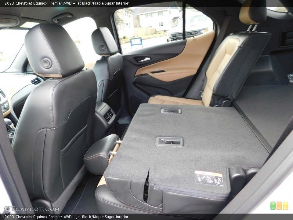 Jet Black/Maple Sugar Interior Rear Seat for the 2023 Chevrolet Equinox Premier AWD #145425774