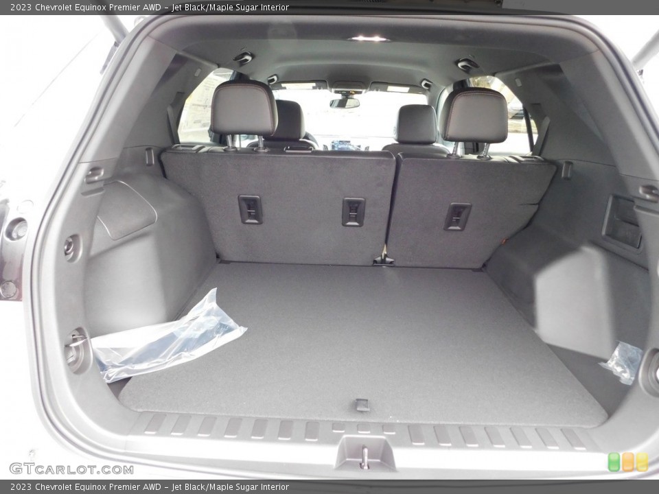 Jet Black/Maple Sugar Interior Trunk for the 2023 Chevrolet Equinox Premier AWD #145425831