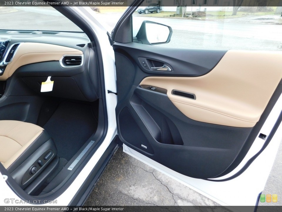 Jet Black/Maple Sugar Interior Door Panel for the 2023 Chevrolet Equinox Premier AWD #145425927
