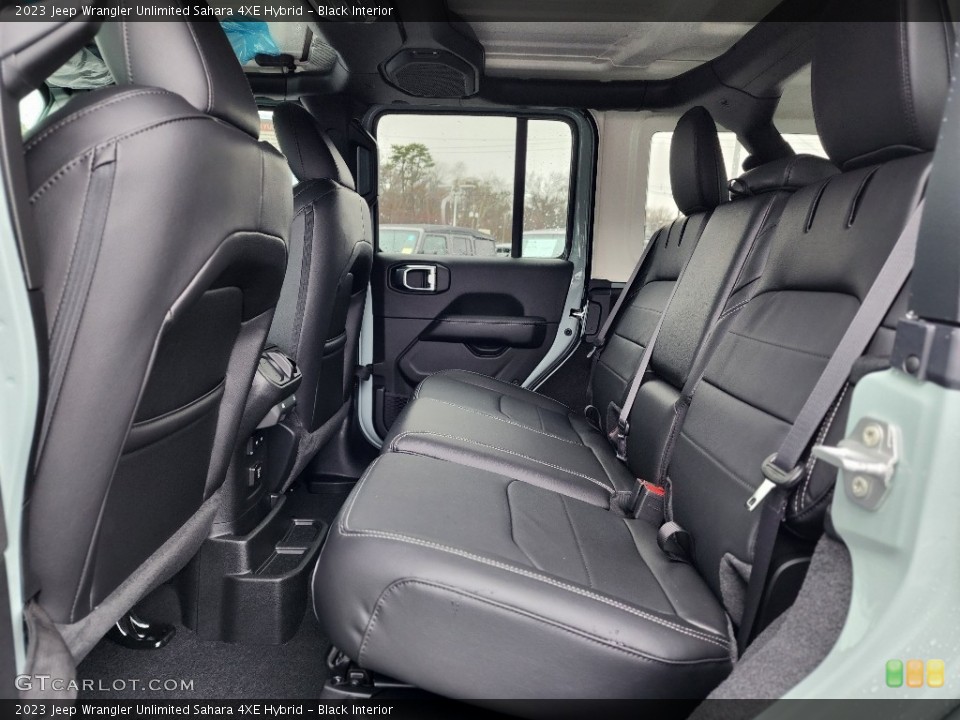 Black Interior Rear Seat for the 2023 Jeep Wrangler Unlimited Sahara 4XE Hybrid #145428008