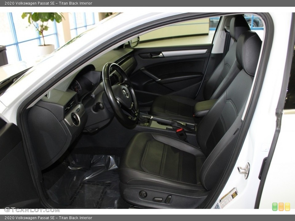 Titan Black Interior Front Seat for the 2020 Volkswagen Passat SE #145438309