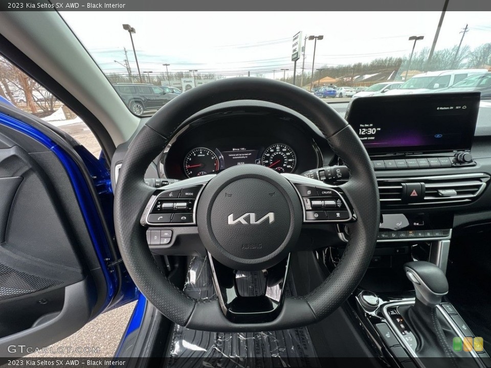 Black Interior Steering Wheel for the 2023 Kia Seltos SX AWD #145440967