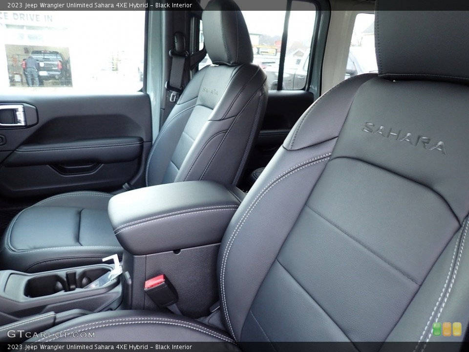 Black Interior Front Seat for the 2023 Jeep Wrangler Unlimited Sahara 4XE Hybrid #145443286