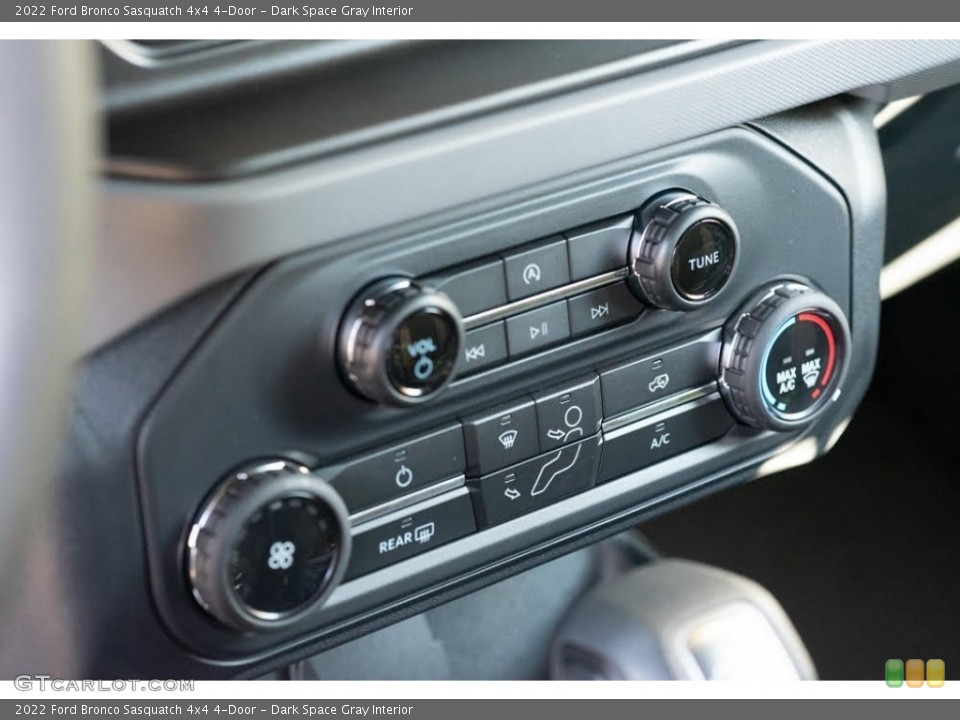 Dark Space Gray Interior Controls for the 2022 Ford Bronco Sasquatch 4x4 4-Door #145448842