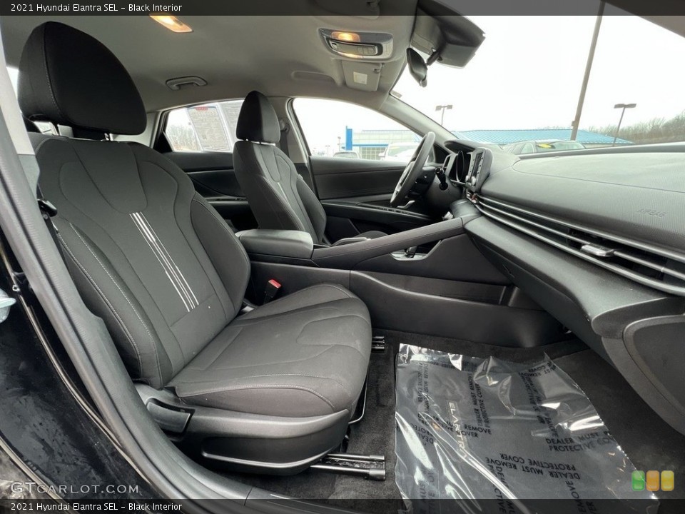 Black Interior Front Seat for the 2021 Hyundai Elantra SEL #145452997