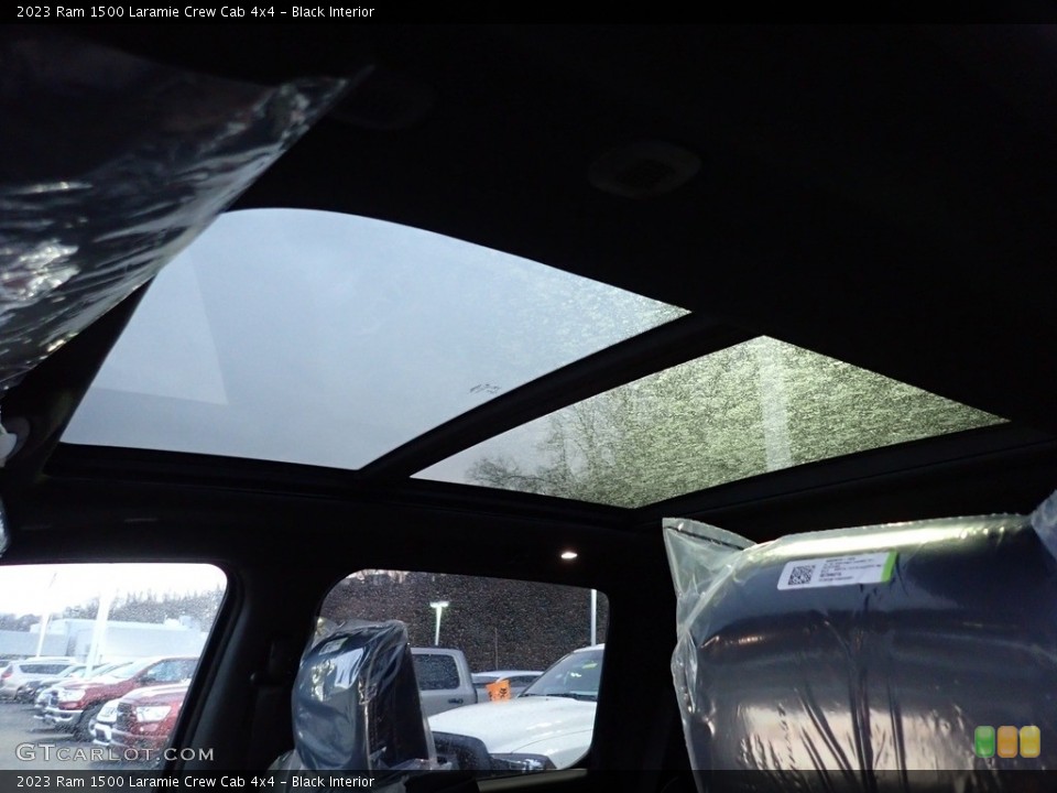 Black Interior Sunroof for the 2023 Ram 1500 Laramie Crew Cab 4x4 #145453001
