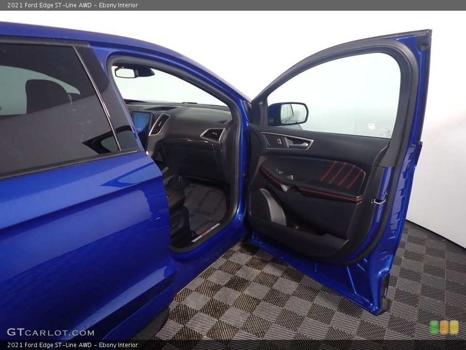 Ebony Interior Door Panel for the 2021 Ford Edge ST-Line AWD #145458610
