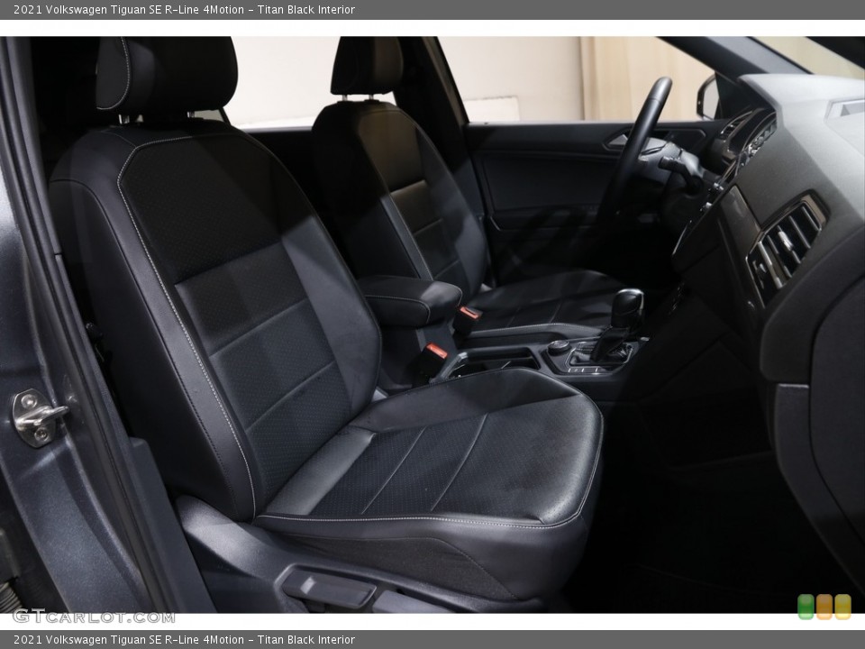 Titan Black 2021 Volkswagen Tiguan Interiors