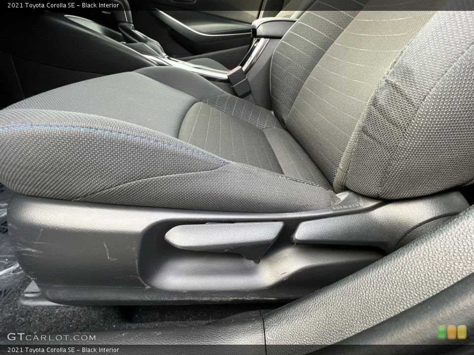 Black Interior Front Seat for the 2021 Toyota Corolla SE #145486251