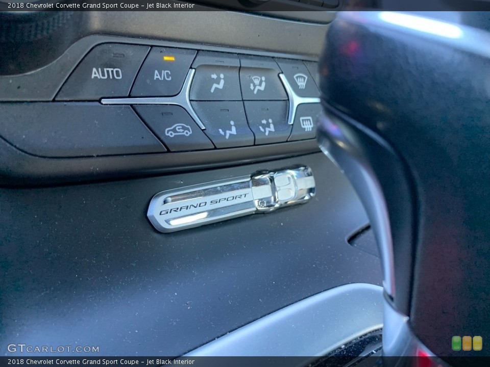 Jet Black Interior Controls for the 2018 Chevrolet Corvette Grand Sport Coupe #145494645
