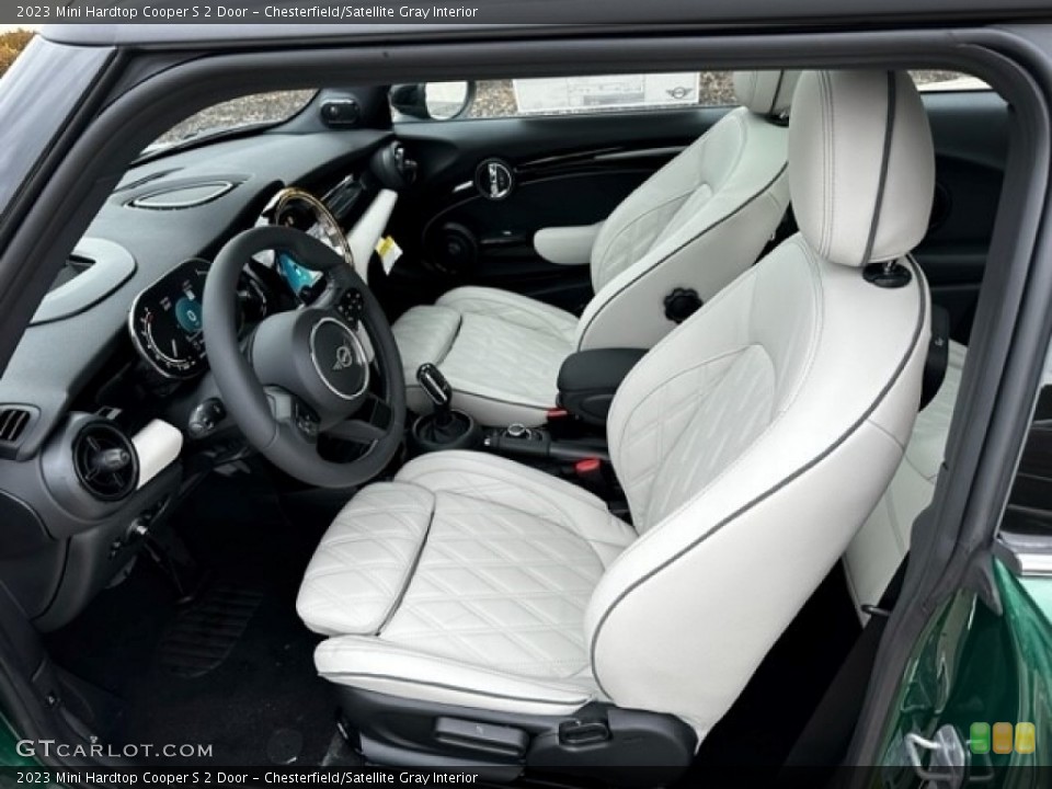 Chesterfield/Satellite Gray Interior Photo for the 2023 Mini Hardtop Cooper S 2 Door #145498029