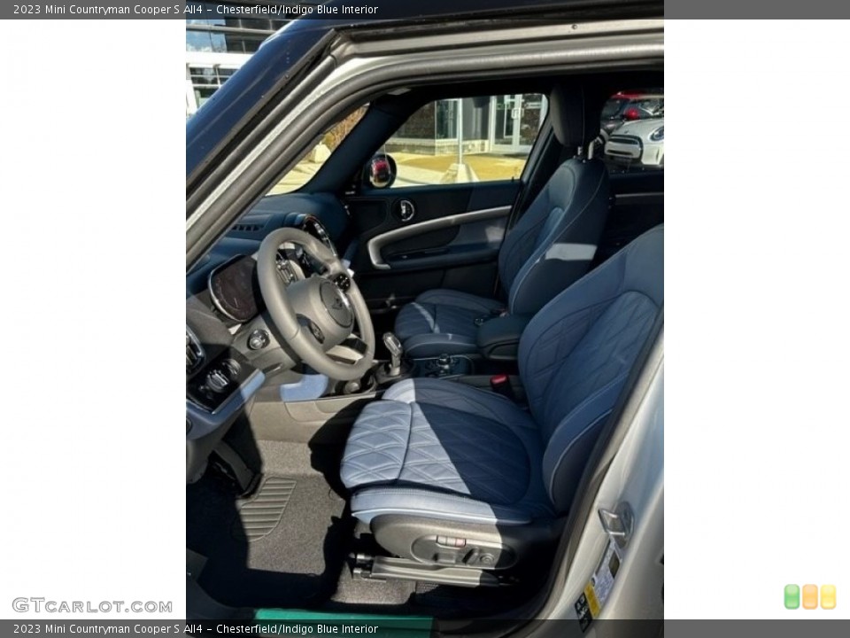 Chesterfield/Indigo Blue 2023 Mini Countryman Interiors