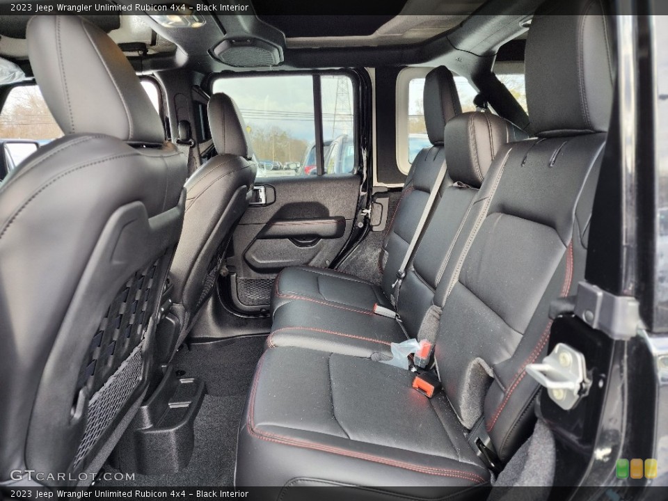 Black Interior Rear Seat for the 2023 Jeep Wrangler Unlimited Rubicon 4x4 #145506201