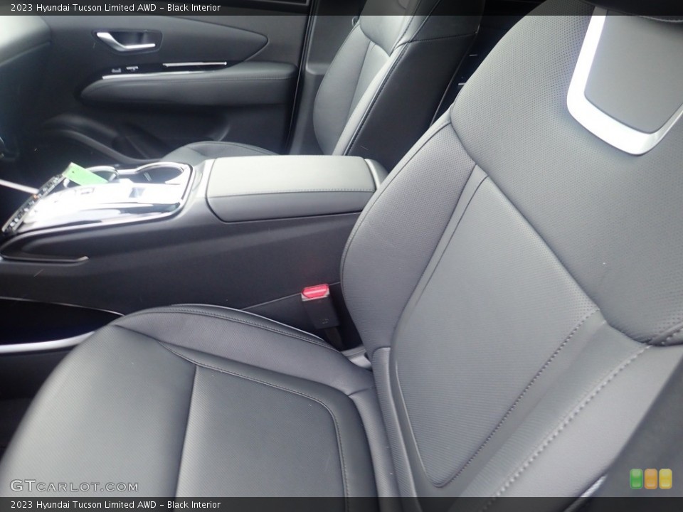 Black Interior Front Seat for the 2023 Hyundai Tucson Limited AWD #145507962