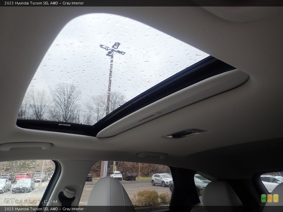 Gray Interior Sunroof for the 2023 Hyundai Tucson SEL AWD #145509363