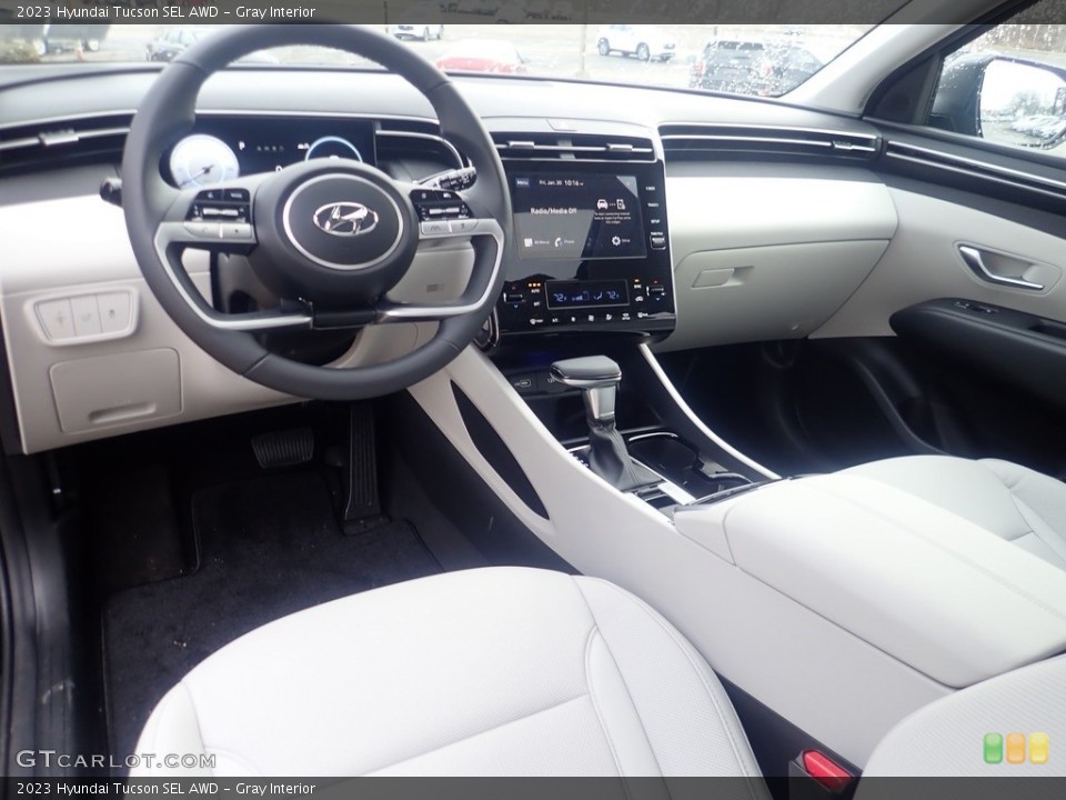 Gray Interior Photo for the 2023 Hyundai Tucson SEL AWD #145510224