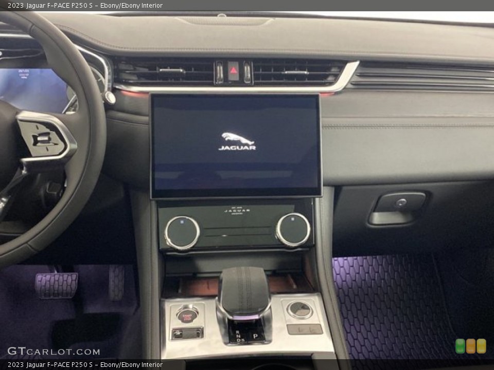Ebony/Ebony Interior Controls for the 2023 Jaguar F-PACE P250 S #145516829