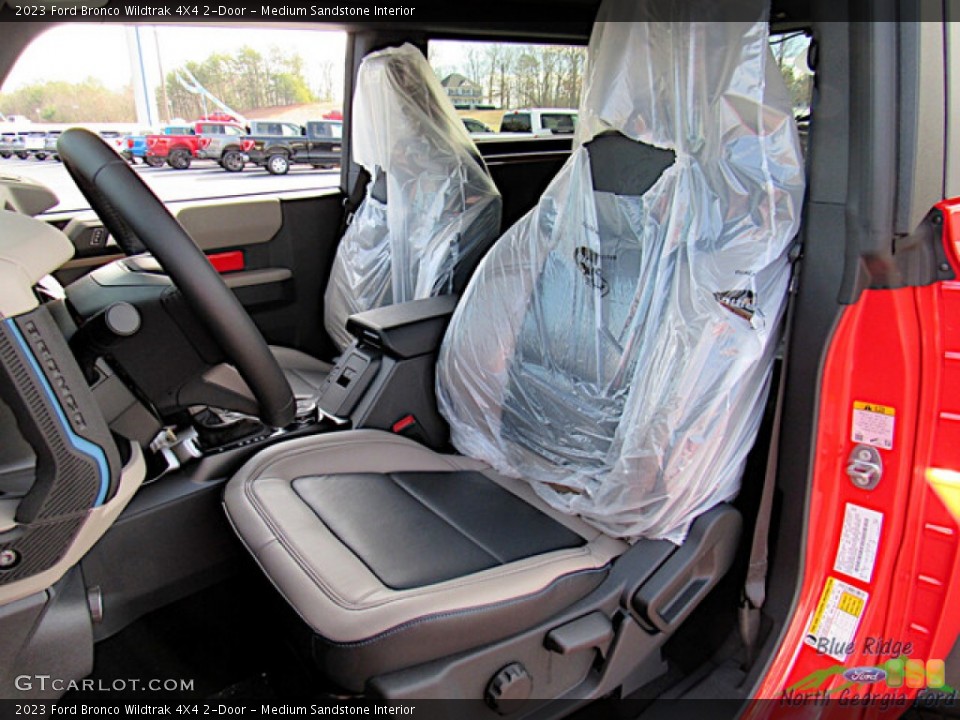 Medium Sandstone Interior Front Seat for the 2023 Ford Bronco Wildtrak 4X4 2-Door #145517920