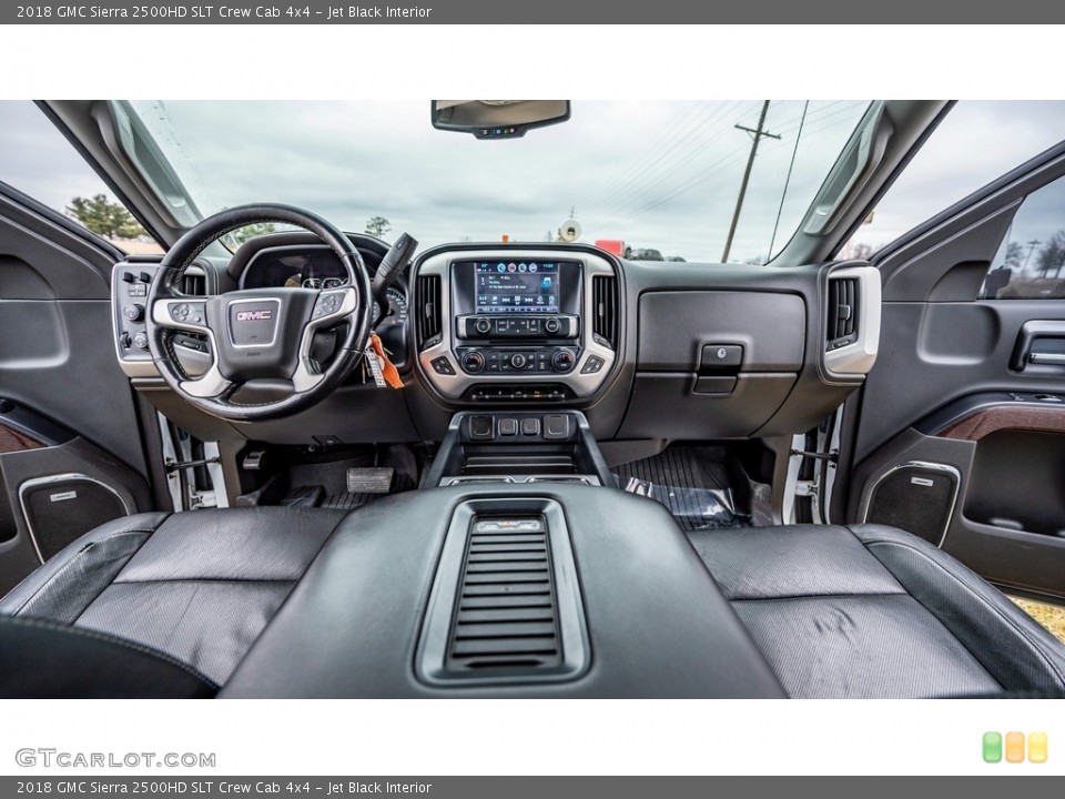 Jet Black Interior Photo for the 2018 GMC Sierra 2500HD SLT Crew Cab 4x4 #145521428