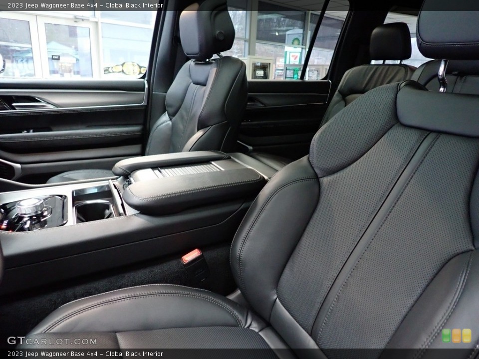Global Black Interior Front Seat for the 2023 Jeep Wagoneer Base 4x4 #145530623