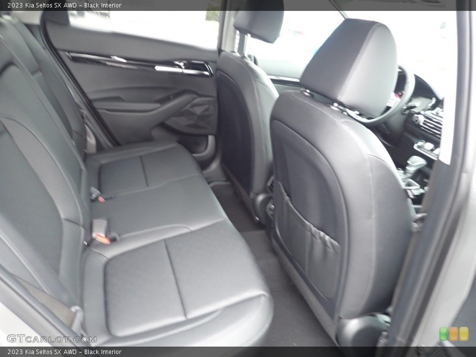 Black Interior Rear Seat for the 2023 Kia Seltos SX AWD #145541758