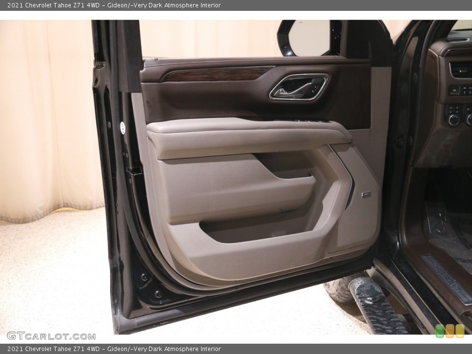 Gideon/­Very Dark Atmosphere Interior Door Panel for the 2021 Chevrolet Tahoe Z71 4WD #145545001