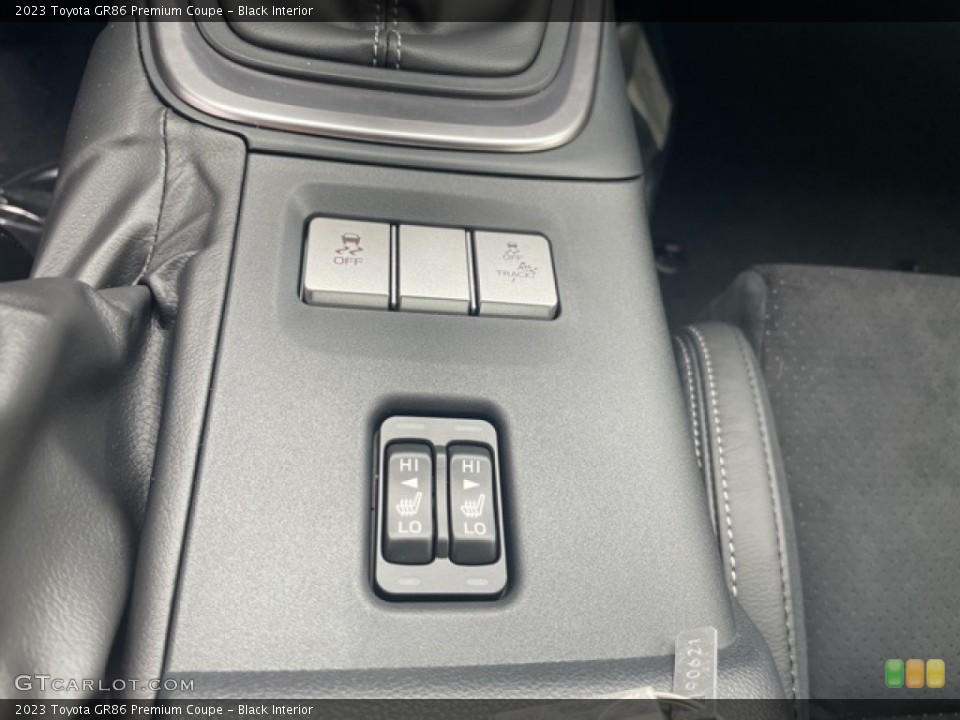 Black Interior Controls for the 2023 Toyota GR86 Premium Coupe #145556753
