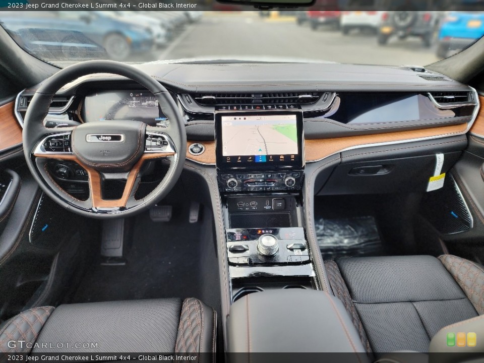 Global Black Interior Dashboard for the 2023 Jeep Grand Cherokee L Summit 4x4 #145568982