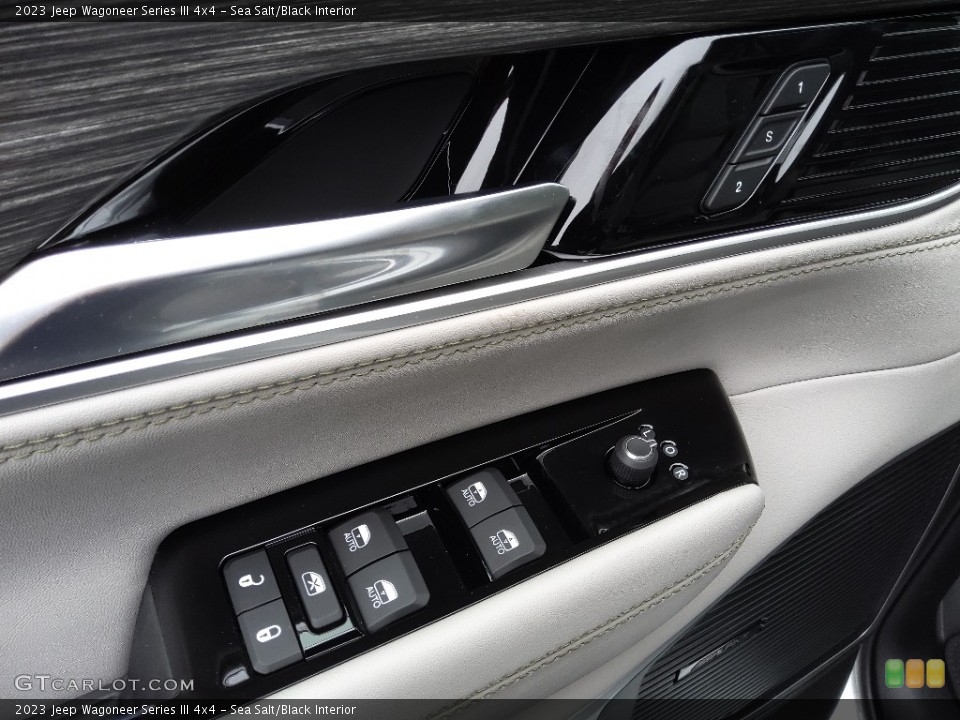 Sea Salt/Black Interior Door Panel for the 2023 Jeep Wagoneer Series III 4x4 #145570248