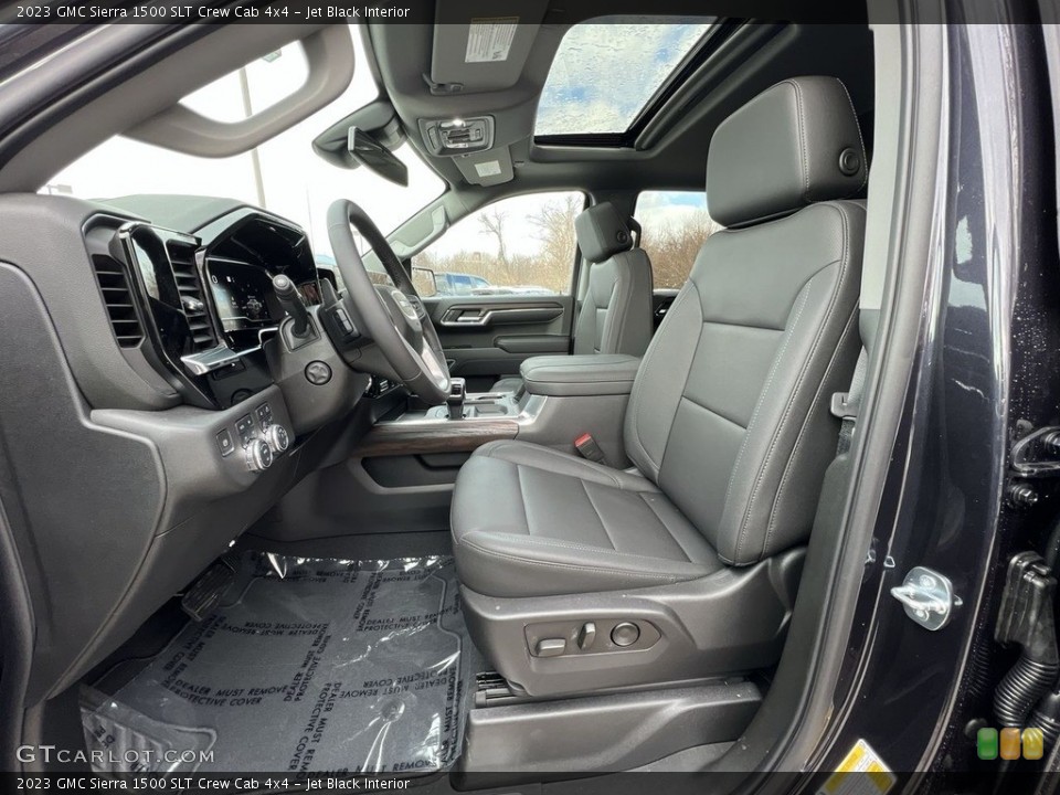 Jet Black Interior Photo for the 2023 GMC Sierra 1500 SLT Crew Cab 4x4 #145573218