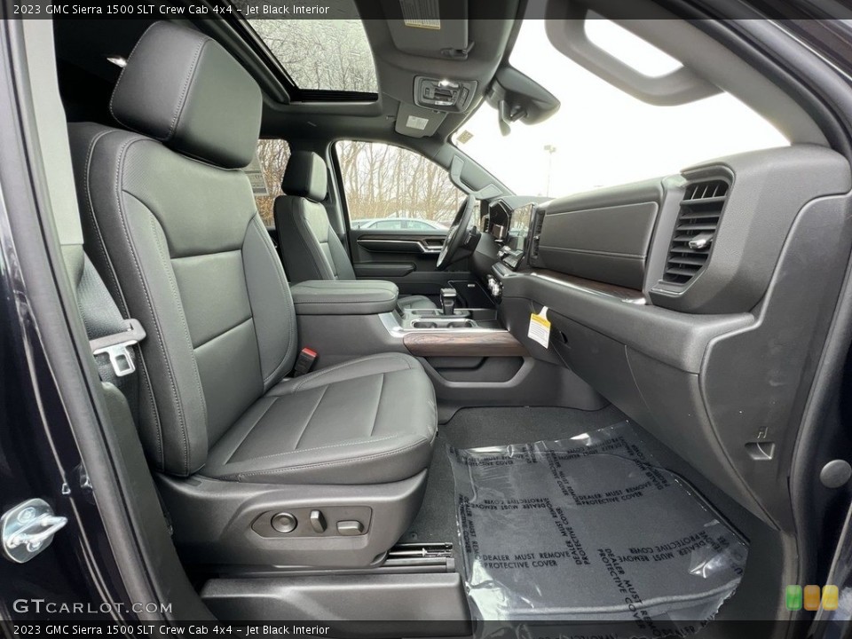 Jet Black Interior Front Seat for the 2023 GMC Sierra 1500 SLT Crew Cab 4x4 #145573353