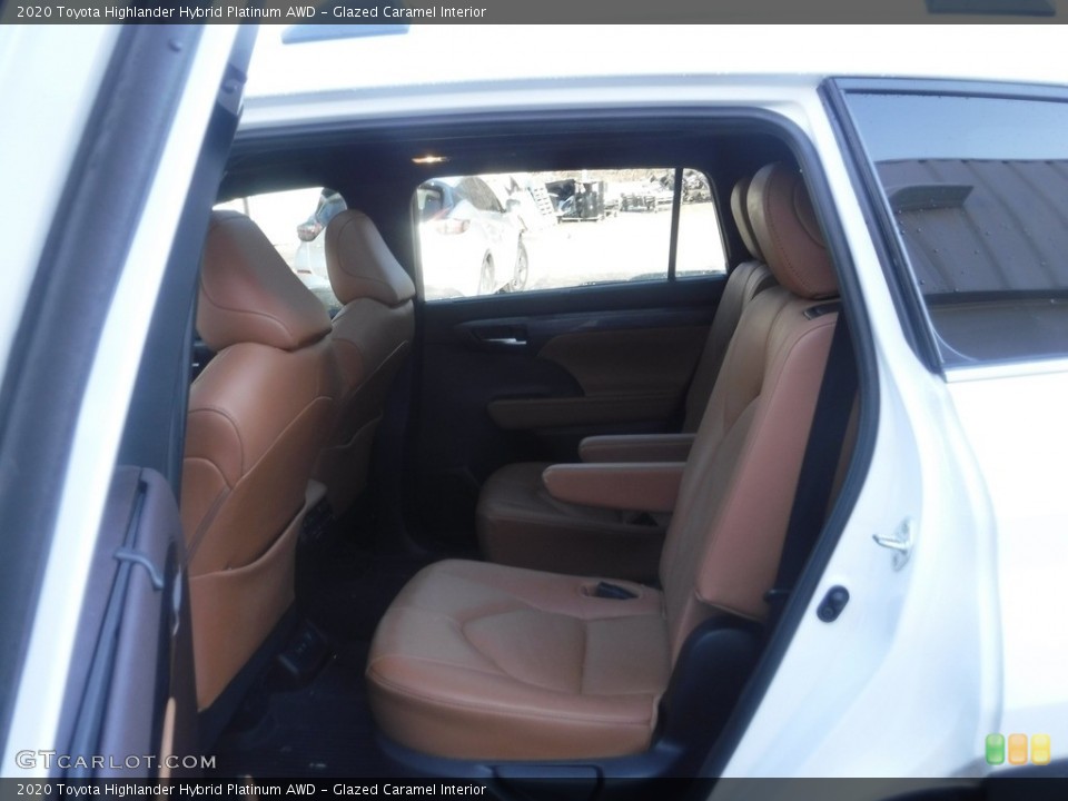 Glazed Caramel Interior Rear Seat for the 2020 Toyota Highlander Hybrid Platinum AWD #145574666