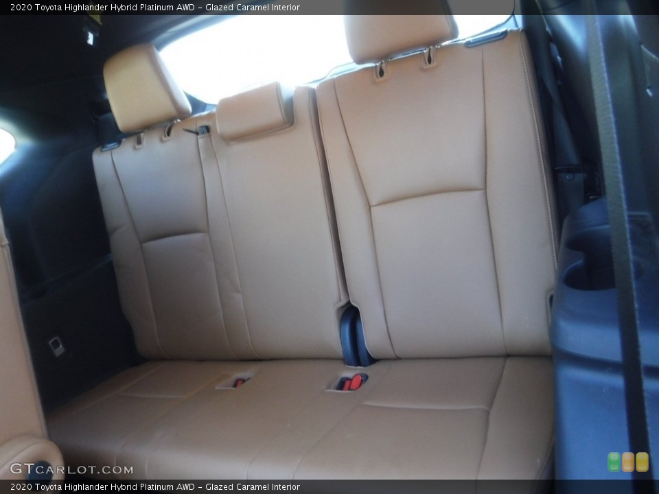 Glazed Caramel Interior Rear Seat for the 2020 Toyota Highlander Hybrid Platinum AWD #145574687