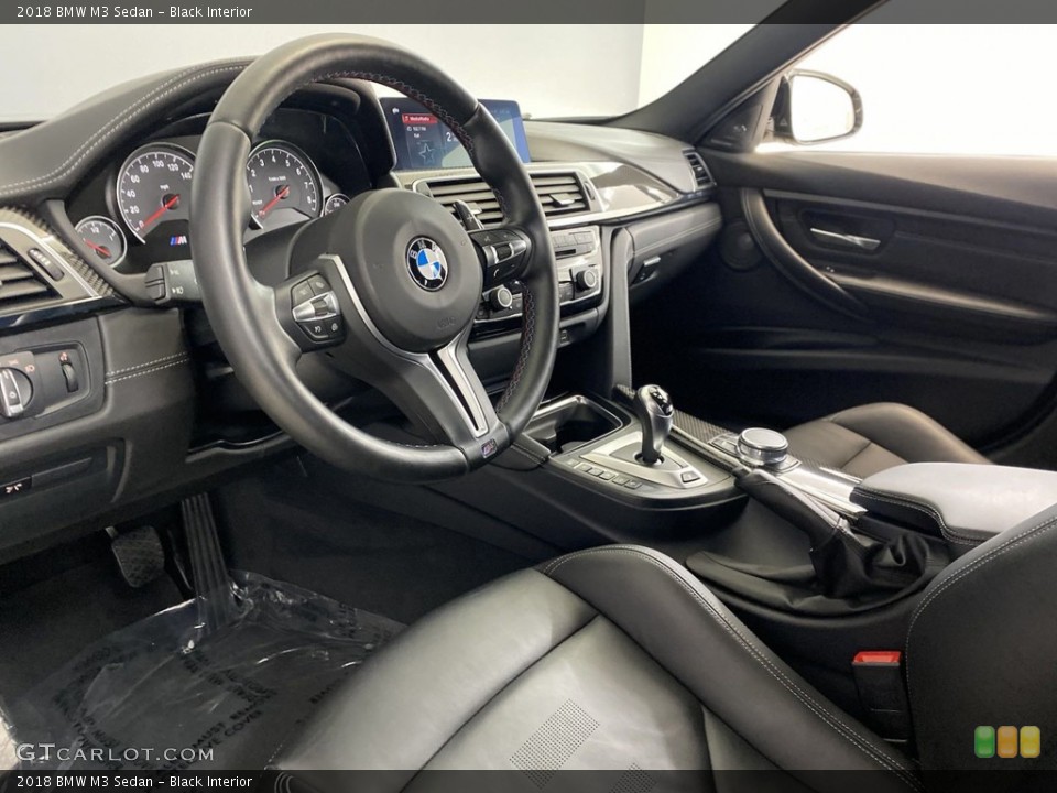 Black Interior Photo for the 2018 BMW M3 Sedan #145575146