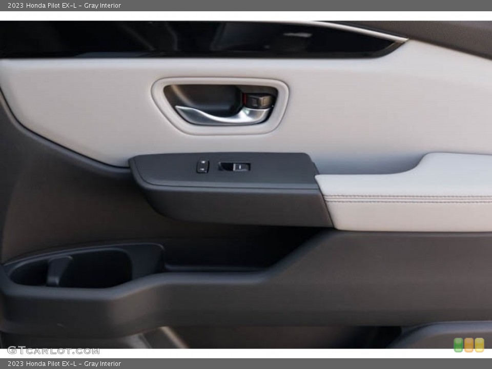 Gray Interior Door Panel for the 2023 Honda Pilot EX-L #145589516