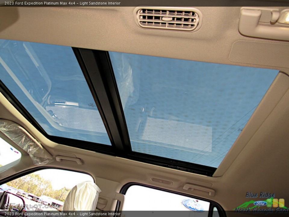 Light Sandstone Interior Sunroof for the 2023 Ford Expedition Platinum Max 4x4 #145590023