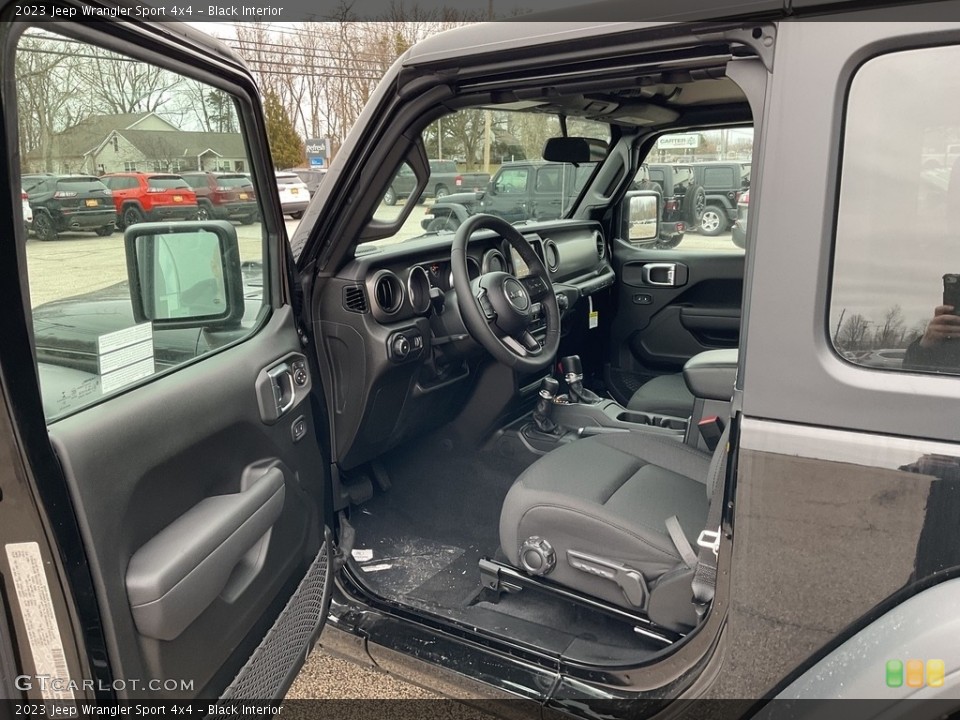 Black Interior Front Seat for the 2023 Jeep Wrangler Sport 4x4 #145590745