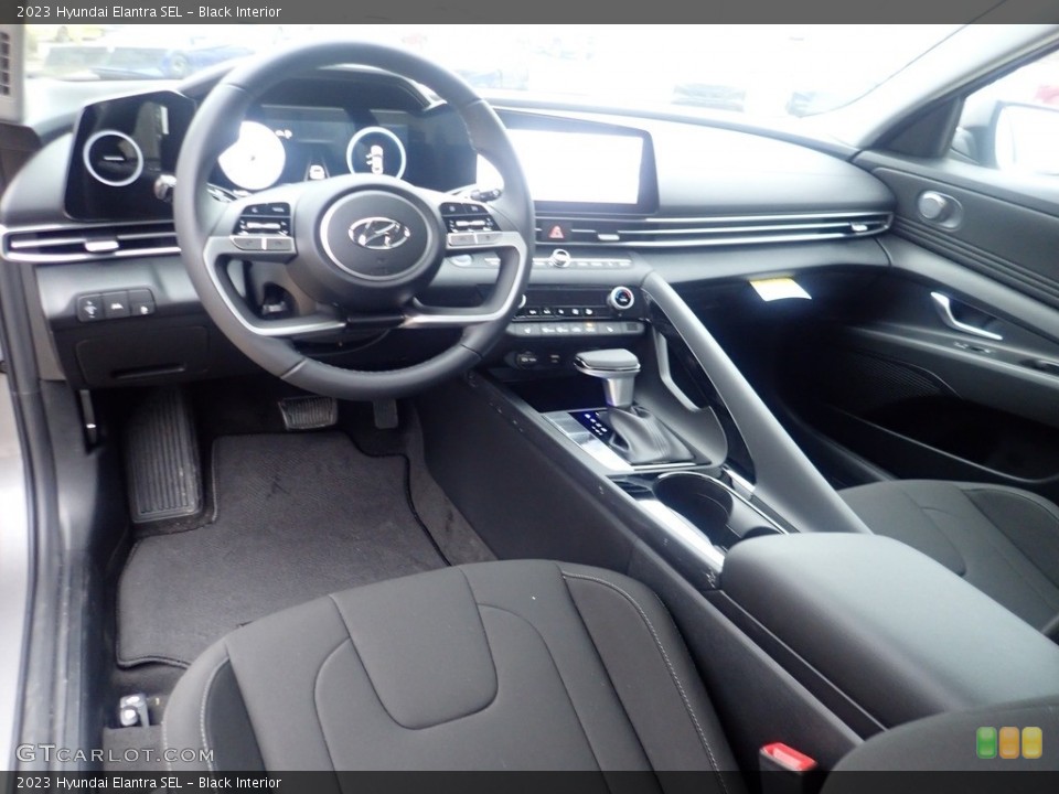 Black Interior Front Seat for the 2023 Hyundai Elantra SEL #145595127