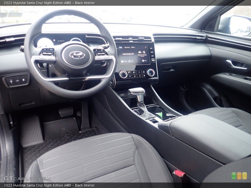 Black Interior Photo for the 2023 Hyundai Santa Cruz Night Edition AWD #145595613