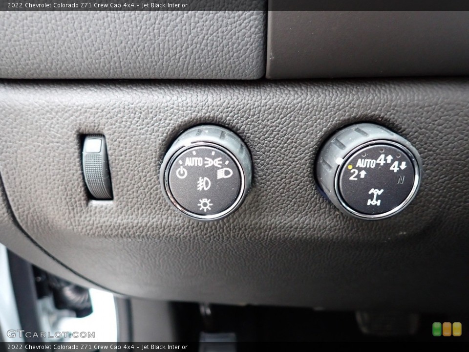 Jet Black Interior Controls for the 2022 Chevrolet Colorado Z71 Crew Cab 4x4 #145599491