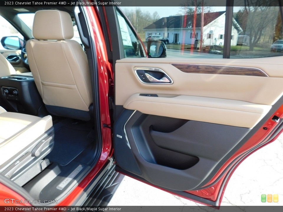 Jet Black/Maple Sugar Interior Door Panel for the 2023 Chevrolet Tahoe Premier 4WD #145600562