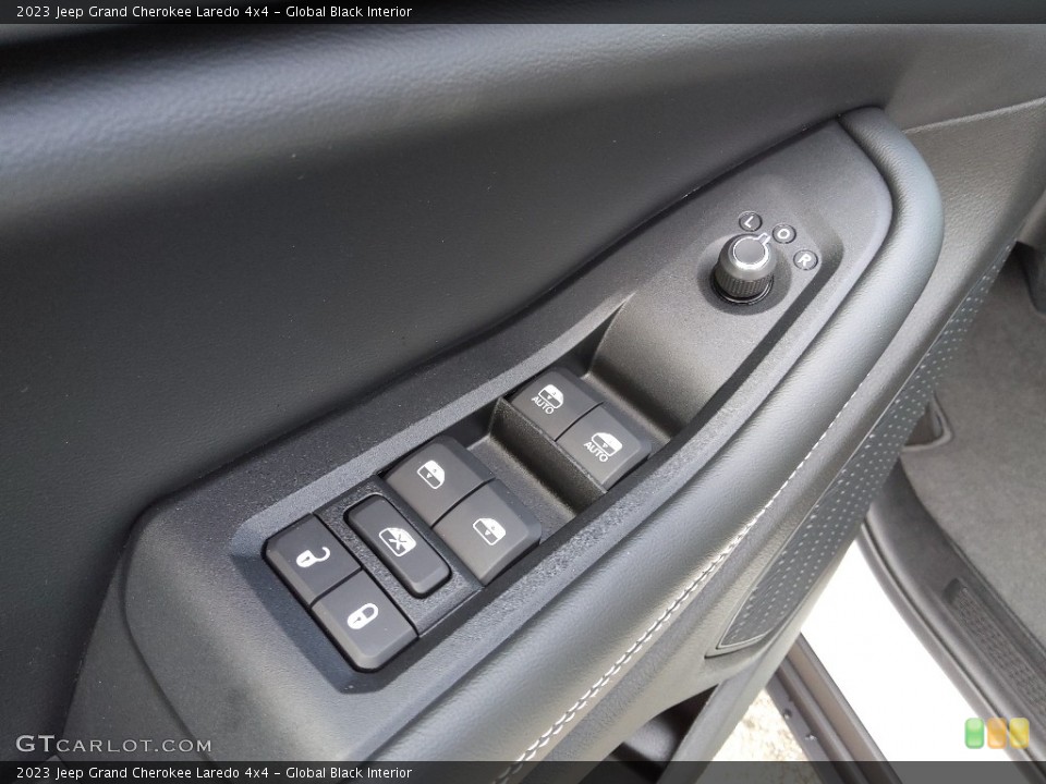 Global Black Interior Door Panel for the 2023 Jeep Grand Cherokee Laredo 4x4 #145600640