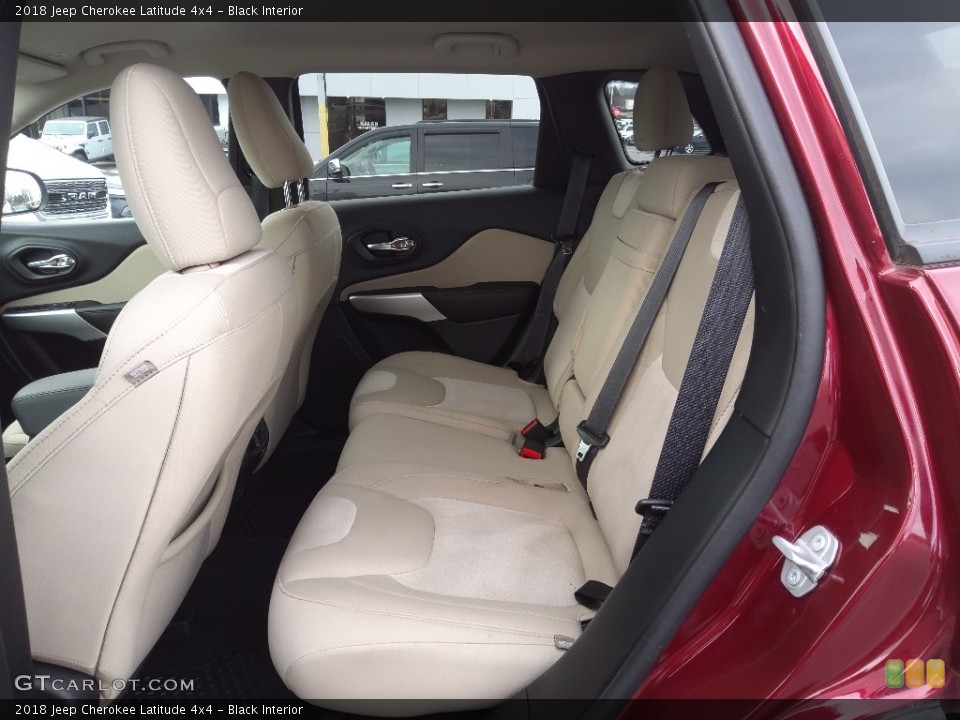 Black Interior Rear Seat for the 2018 Jeep Cherokee Latitude 4x4 #145606398