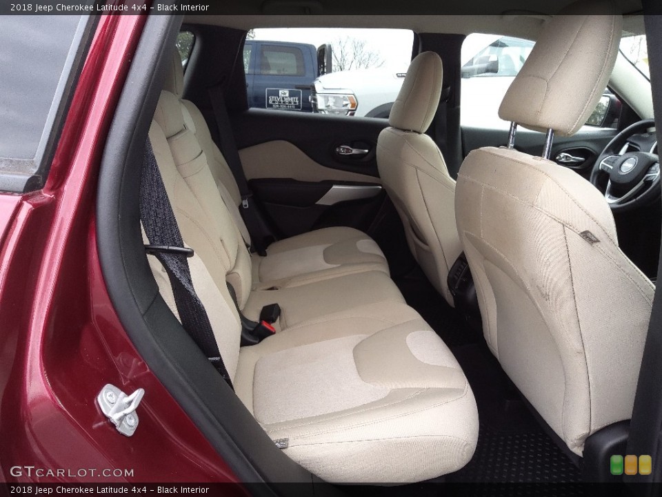 Black Interior Rear Seat for the 2018 Jeep Cherokee Latitude 4x4 #145606437