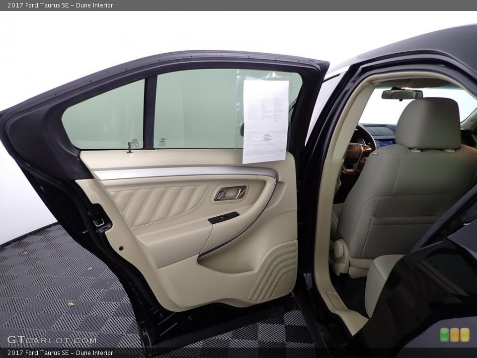 Dune Interior Door Panel for the 2017 Ford Taurus SE #145607079