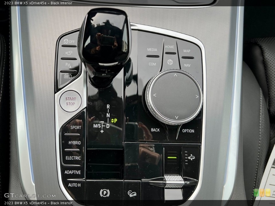 Black Interior Transmission for the 2023 BMW X5 xDrive45e #145614201