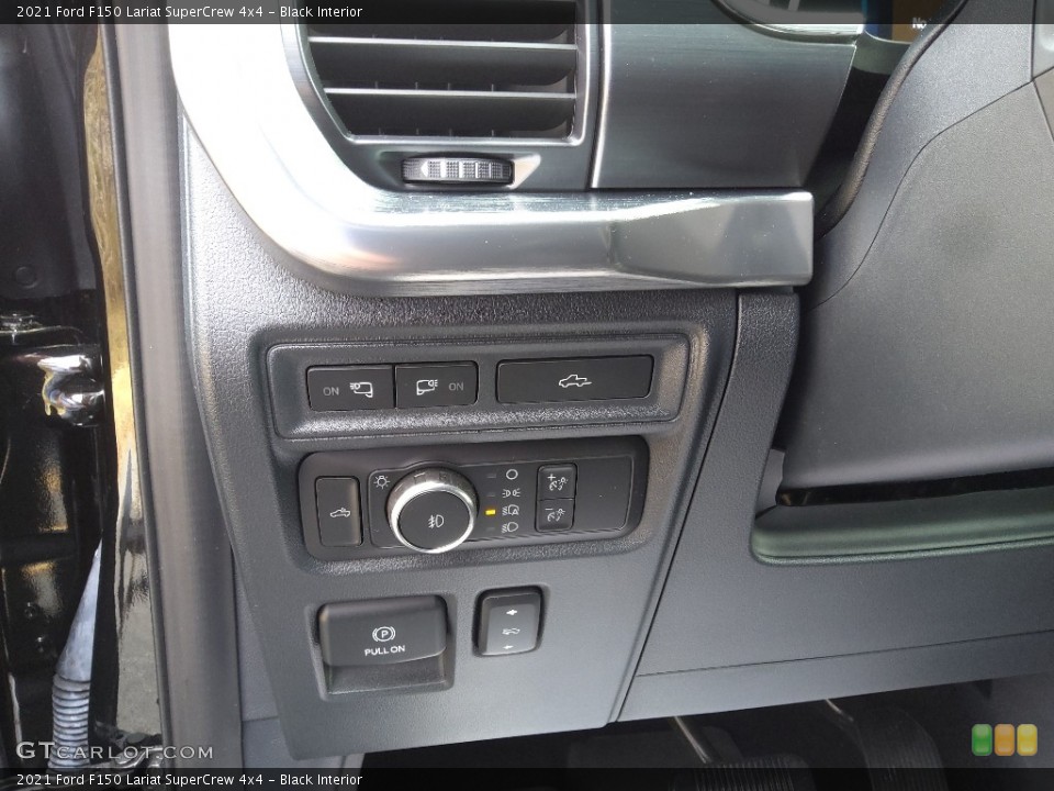 Black Interior Controls for the 2021 Ford F150 Lariat SuperCrew 4x4 #145617937