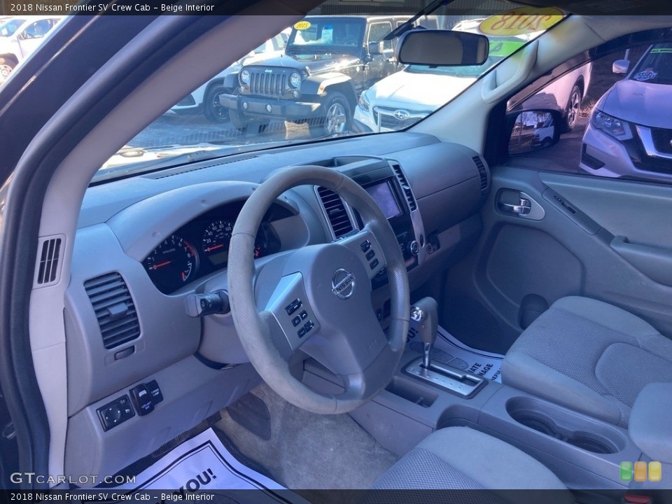 Beige Interior Photo for the 2018 Nissan Frontier SV Crew Cab #145620891