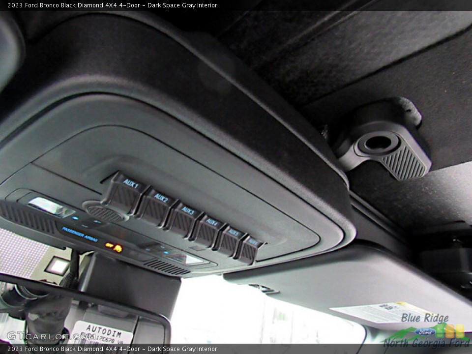 Dark Space Gray Interior Controls for the 2023 Ford Bronco Black Diamond 4X4 4-Door #145621872