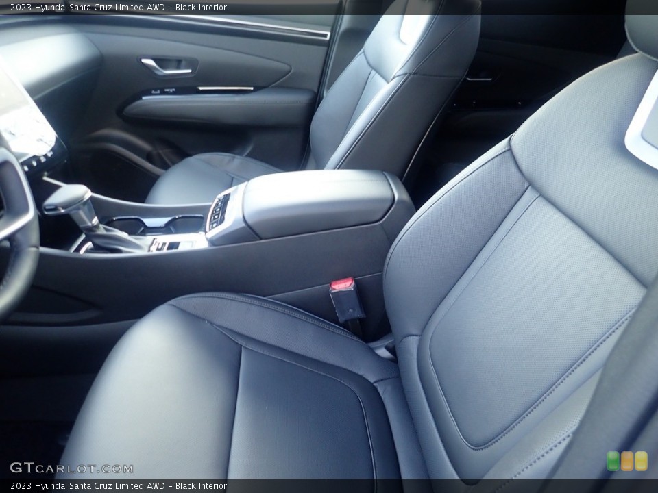 Black Interior Front Seat for the 2023 Hyundai Santa Cruz Limited AWD #145625255